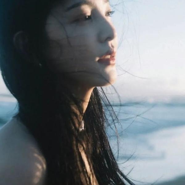 跳水男孩